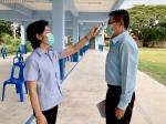 กองสาธารณสุขฯ คัดกรองผู้ที่เข้าร่วมอบรมโครงการก่อสร้างระบบปร